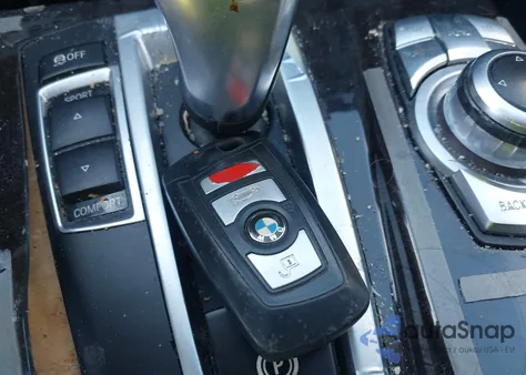 2013 BMW 528I xDrive from USA, damaged, VIN WBAXH5C54DDW14962